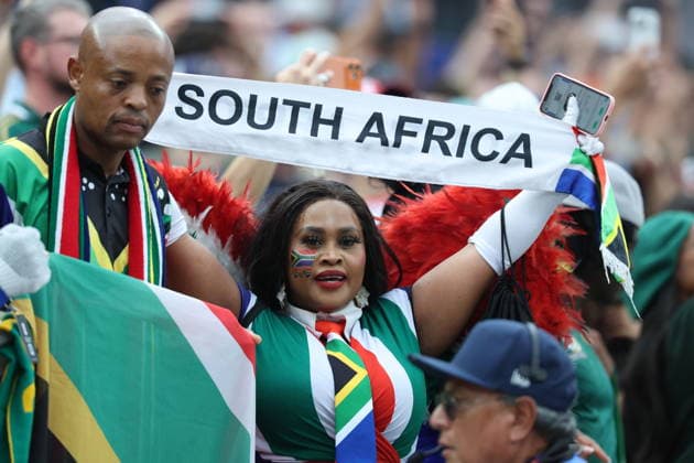 FIFA World Cup, WM, Weltmeisterschaft, Fussball 2026 - Round of 32 - South Africa vs Canada FIFA World Cup 2026 - Round of 32 - South Africa vs Canada in action during the FIFA World Cup 2026 Round of 32 match South Africa against Canada, in Los Angeles, USA, 28 June 2026. Supporters of South Africa cheer prior the FIFA World Cup 2026 Round of 32 match South Africa against Canada, in Los Angeles, USA, 28 June 2026. LOS ANGELES LOS ANGELES United States United States  Copyright: xCHRISTOPERxTORRESx