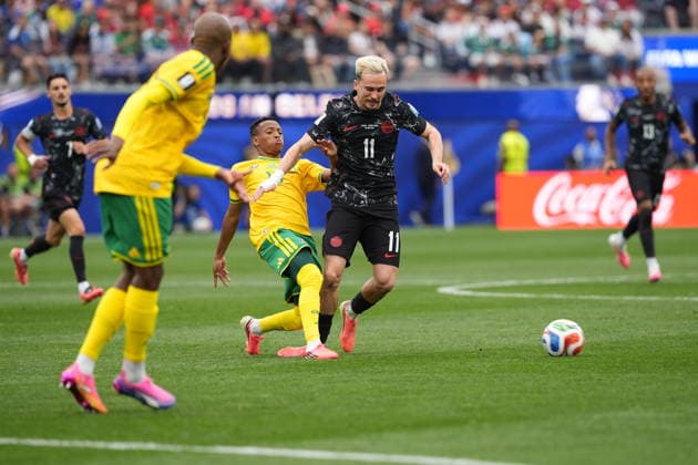 South Africa v Canada - FIFA World Cup, WM, Weltmeisterschaft, Fussball 2026 - Round of 32 INGLEWOOD, CALIFORNIA - JUNE 28: Liam Millar of Canada in action during the 2026 FIFA World Cup Round of 32 match between South Africa and Canada at Los Angeles Stadium (SoFi Stadium) in Inglewood, California, United States on June 28, 2026. Tayfun Coskun Anadolu California United States. Editorial use only. Please get in touch for any other usage.  Copyright: x2026xAnadoluxTayfunxCoskunx