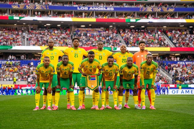 USA: Fußball FIFA World Cup, WM, Weltmeisterschaft, Fussball 2026, Sechzehntelfinale, Round of 32, Südafrika vs Kanada, South Africa vs Canada, SoFi Stadium (Inglewood, Los Angeles County, Kalifornien): Mannschaftsfoto, Totale *** USA Soccer FIFA World Cup 2026, Round of 32, South Africa vs. Canada, SoFi Stadium, Inglewood, Los Angeles County, California; team photo, wide shot Copyright: xJOERANxSTEINSIEKx