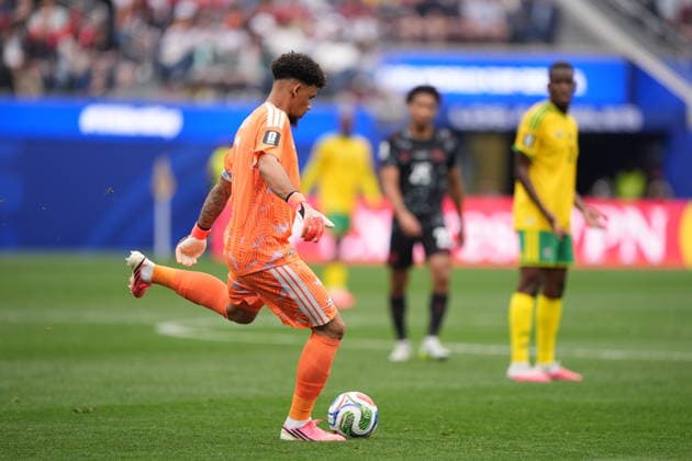 South Africa v Canada - FIFA World Cup, WM, Weltmeisterschaft, Fussball 2026 - Round of 32 INGLEWOOD, CALIFORNIA - JUNE 28: Ronwen Williams of South Africa in action during the 2026 FIFA World Cup Round of 32 match between South Africa and Canada at Los Angeles Stadium (SoFi Stadium) in Inglewood, California, United States on June 28, 2026. Tayfun Coskun Anadolu California United States. Editorial use only. Please get in touch for any other usage.  Copyright: x2026xAnadoluxTayfunxCoskunx