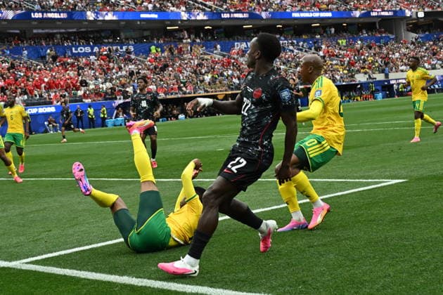 South Africa v Canada - FIFA World Cup, WM, Weltmeisterschaft, Fussball 2026 - Round of 32 INGLEWOOD, CALIFORNIA - JUNE 28: Richie Laryea (22) of Canada in action during the 2026 FIFA World Cup Round of 32 match between South Africa and Canada at Los Angeles Stadium (SoFi Stadium) in Inglewood, California, United States on June 28, 2026. Tayfun Coskun Anadolu California United States. Editorial use only. Please get in touch for any other usage.  Copyright: x2026xAnadoluxTayfunxCoskunx
