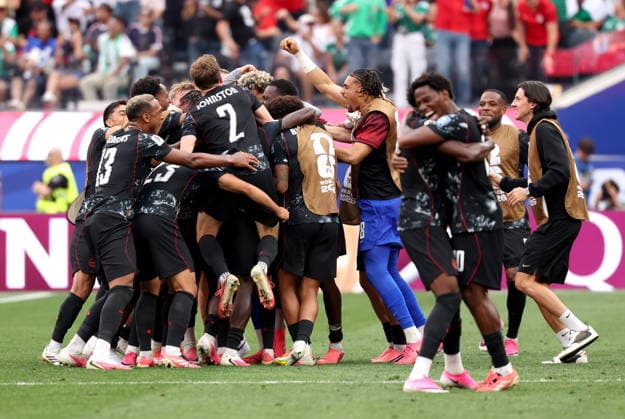 FIFA World Cup, WM, Weltmeisterschaft, Fussball 2026 - Round of 32 - South Africa vs Canada Players of Canada celebrate after they scored the 1-0 during the FIFA World Cup 2026 Round of 32 match South Africa against Canada, in Los Angeles, USA, 28 June 2026. LOS ANGELES United States  Copyright: xCHRISTOPERxTORRESx