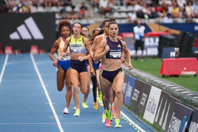 June 28, 2026, Paris, Å½Le-De-France, France: Myrte van der Schoot of the Netherlands leads the field during the women s 800m final at the Wanda Diamond League Meeting de Paris at Stade Charlo ty. Paris France - ZUMAh209 20260628_zsp_h209_020 Copyright: xAlixHabibx