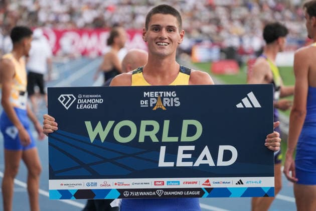 June 28, 2026, Paris, Å½Le-De-France, France: Cameron Myers of Australia holds his world lead sign after winning the men s 1500m in a world-leading time during the Wanda Diamond League Meeting de Paris at Stade Charlo ty. Paris France - ZUMAh209 20260628_zsp_h209_065 Copyright: xAlixHabibx