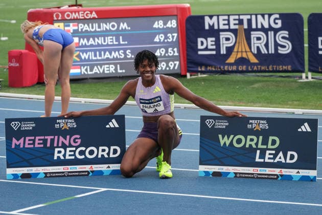 Sport Bilder des Tages #2 June 28, 2026, Paris, Å½Le-De-France, France: Marileidy Paulino of the Dominican Republic poses with her meeting record and world lead signs after winning the women s 400m final during the Wanda Diamond League Meeting de Paris at Stade Charlo ty. Paris France - ZUMAh209 20260628_zsp_h209_091 Copyright: xAlixHabibx