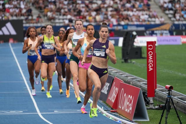 June 28, 2026, Paris, Å½Le-De-France, France: Myrte van der Schoot of the Netherlands leads the field during the women s 800m final at the Wanda Diamond League Meeting de Paris at Stade Charlo ty. Paris France - ZUMAh209 20260628_zsp_h209_102 Copyright: xAlixHabibx