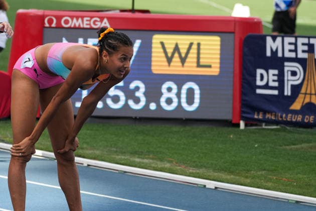 June 28, 2026, Paris, Å½Le-De-France, France: Audrey Werro of Switzerland bends over catching her breath after winning the women s 800m final in a world-leading time during the Wanda Diamond League Meeting de Paris at Stade Charlo ty. Paris France - ZUMAh209 20260628_zsp_h209_103 Copyright: xAlixHabibx