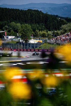 June 28, 2026, Spielberg, Austria: George Russell (GBR) (Mercedes-AMG Petronas F1 Team) competes during the race of the Formula 1 Lenovo Austrian Grand Prix 2026 at the Red Bull Ring. Spielberg Austria - ZUMAs197 20260628_aaa_s197_177 Copyright: xLucaxMartinix