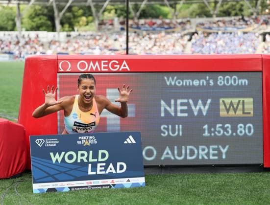 Sport Bilder des Tages #2 (260629) -- PARIS, June 29, 2026 -- Audrey Werro of Switzerland celebrates after the women s 800m final at the 2026 World Athletics Diamond League in Paris, France, June 28, 2026. ) (SP)FRANCE-PARIS-ATHLETICS-DIAMOND LEAGUE 2026? WuxHuiwo 