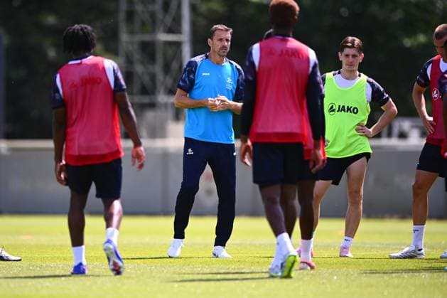 OH LEUVEN - FIRST TRAINING SESSION 2026-2027 OUD-HEVERLEE, BELGIUM - JUNE 29 : TIMMY SIMONS during the first training Session of OH Leuven prior the 2026-2027 Jupiler Pro League Season. on June 29, 2026 in Oud HEverlee, Belgium, 29 06 2026 Oud-Heverlee Belgium  Copyright: xGvgx
