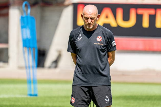 29.06.2026, xdaymx, Fussball 2.Bundesliga, 1.FC Kaiserslautern - Trainingsauftakt Saison 2026 27, Cheftrainer Torsten Lieberknecht beim Trainingsauftakt des 1. FC Kaiserslautern (DFL DFB REGULATIONS PROHIBIT ANY USE OF PHOTOGRAPHS as IMAGE SEQUENCES and or QUASI-VIDEO) Kaiserslautern *** June 29, 2026, xdaymx, Soccer 2. Bundesliga, 1 FC Kaiserslautern Start of Training for the 2026–27 Season, Head Coach Torsten Lieberknecht at 1 FC Kaiserslautern’s start of training DFL DFB REGULATIONS PROHIBIT ANY USE OF PHOTOGRAPHS as IMAGE SEQUENCES and or QUASI-VIDEO Kaiserslautern