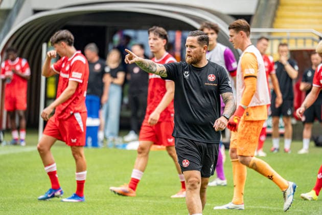 29.06.2026, xdaymx, Fussball 2.Bundesliga, 1.FC Kaiserslautern - Trainingsauftakt Saison 2026 27, der neue Co-Trainer Mike Wunderlich beim Trainingsauftakt des 1. FC Kaiserslautern (DFL DFB REGULATIONS PROHIBIT ANY USE OF PHOTOGRAPHS as IMAGE SEQUENCES and or QUASI-VIDEO) Kaiserslautern *** June 29, 2026, xdaymx, Soccer 2. Bundesliga, 1 FC Kaiserslautern Start of Training for the 2026–27 Season, New assistant coach Mike Wunderlich at 1 FC Kaiserslautern’s start of training for the 2026–27 season. DFL and DFB regulations prohibit any use of photographs as image sequences and or quasi-video. Kaiserslautern