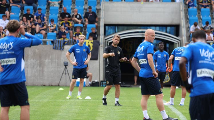 29.06.2026, xrekx, Fussball 3.Liga, 1.FC Saarbruecken - Trainingsauftakt Saison 2026 27 v.l. Gaetan Krebs Co-Trainer (1.FC Saarbruecken) (DFL DFB REGULATIONS PROHIBIT ANY USE OF PHOTOGRAPHS as IMAGE SEQUENCES and or QUASI-VIDEO) Saarbruecken *** June 29, 2026, xrekx, Soccer 3rd Division, 1 FC Saarbrücken Kicks Off Training for the 2026-27 Season; Gaetan Krebs, Assistant Coach of 1 FC Saarbrücken. DFL and DFB regulations prohibit any use of photographs as image sequences and or quasi-video. Saarbrücken