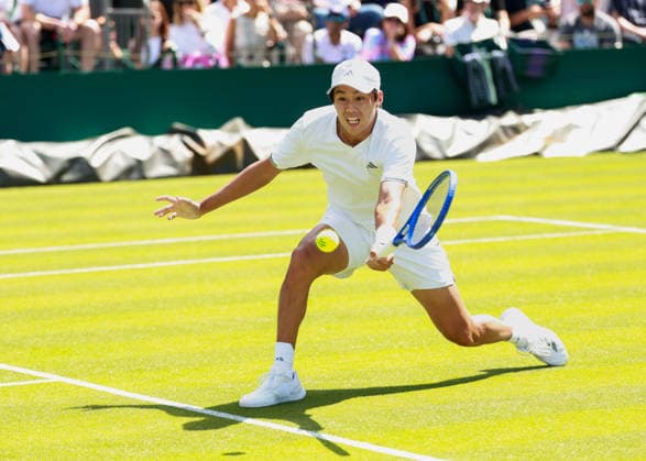 Learner Tien (USA), Herren Einzel, Mens Singles Tennis - Wimbledon 2026 - Grand Slam ITF ATP, Tennis Herren WTA, Tennis Damen - AELTC - London - - Great Britain - 29 June 2026. *** Learner Tien, USA, Men s Singles, Wimbledon 2026 Grand Slam, ITF, ATP, WTA, AELTC, London, Great Britain, June 29, 2026 Copyright: xJuergenxHasenkopfx