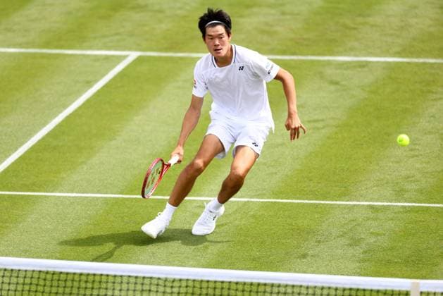 Michael Zheng during his first round match Wimbledon Tennis Championships, Day 1, The All England Lawn Tennis and Croquet Club, London, UK - 29 Jun 2026London The All England Lawn Tennis and United Kingdom  Copyright: xJamesxMarsh Shutterstockx 16964101bp