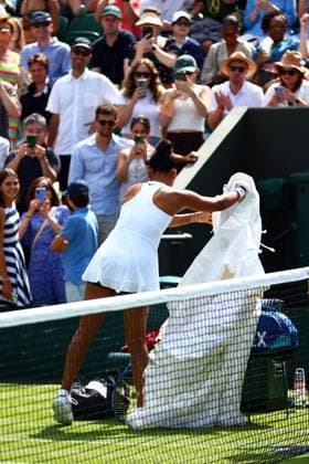 Naomi Osaka ahead of her first round match Wimbledon Tennis Championships, Day 1, The All England Lawn Tennis and Croquet Club, London, UK - 29 Jun 2026London The All England Lawn Tennis and United Kingdom  Copyright: xJamesxMarsh Shutterstockx 16964101cu