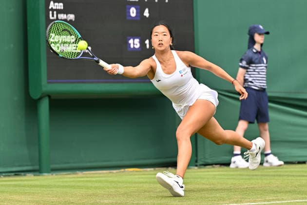Wimbledon Tennis Championships 2026 - Day 1 LONDON, UNITED KINGDOM - JUNE 29: Ann Li of the United State in action against Zeynep Sonmez of Turkiye during the Women s Singles first round match on day one of The Championships Wimbledon 2026 on June 29, 2026 in London, United Kingdom. Ray Tang Anadolu London United Kingdom. Editorial use only. Please get in touch for any other usage.  Copyright: x2026xAnadoluxRayxTangx