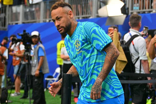 FIFA World Cup, WM, Weltmeisterschaft, Fussball 2026 - Round of 32 - Brazil vs Japan Neymar of Brazil warms up before the FIFA World Cup 2026 Round of 32 match Brazil against Japan, in Houston, USA, 29 June 2026. HOUSTON United States  Copyright: xSAMxWASSONx