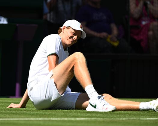 The Championships Wimbledon 2026 The Championships Wimbledon 2026 Day 1 29 06 2026 Jannik Sinner (ITA) takes a fall during first round match with Miomir Kecanovic Photo:- Roger Parker International Sports Fotos Ltd London UK Copyright: xx