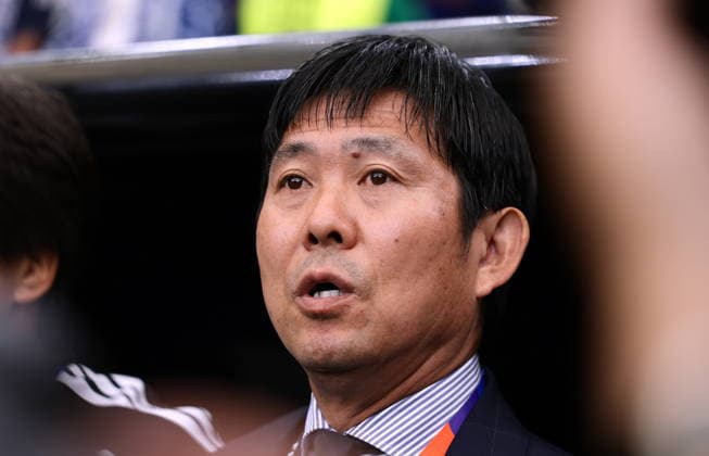 FIFA World Cup, WM, Weltmeisterschaft, Fussball 2026 - Round of 32 - Brazil vs Japan Japan s head coach Hajime Moriyasu during the national anthem ahead of the FIFA World Cup 2026 Round of 32 match Brazil against Japan, in Houston, USA, 29 June 2026. HOUSTON United States  Copyright: xCHRISTOPHERxNEUNDORFx
