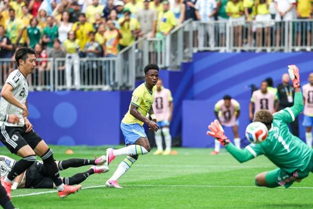 RECORD DATE NOT STATED FIFA World Cup, WM, Weltmeisterschaft, Fussball 2026 - Round of 32 - Brazil v Japan Vinicius Jr. player of Brazil shoots ate goal during the FIFA World Cup 2026 Round of 32 match between Brazil and Japan at Houston Stadium, in Texas, United States, on Monday, June 29, 2026.(Foto: Vanessa Carvalho Brazil Photo Press IMAGO) Sports Copyright: xVanessaxCarvalhox