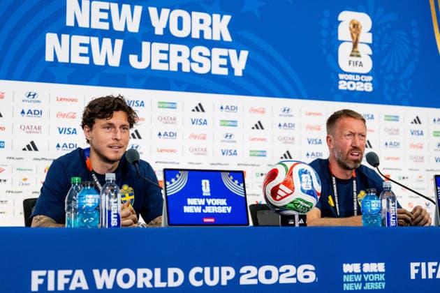 260629 Victor Nilsson Lindelöf and Graham Potter of the Swedish national football team at a press conference, PK, Pressekonferenz during day 19 of the FIFA World Cup, WM, Weltmeisterschaft, Fussball 2026 on June 29, 2026 in New Jersey. Photo: Petter Arvidson BILDBYRAN kod PA PA1267 fotboll football soccer fotball vm fotbolls-vm fotball-vm fotbolls-vm 2026 fifa world cup 2026 presskonferens press conference sverige sweden sverige a day 19 bbeng *** 260629 Victor Nilsson Lindelöf and Graham Potter of the Swedish national soccer team at a press conference on Day 19 of the 2026 FIFA World Cup on June 29, 2026 in New Jersey. Photo by Petter Arvidson, BILDBYRAN, code PA PA1267. soccer, football, fotball, World Cup, FIFA World Cup 2026, press conference, Sweden, sverige, sverige on day 19 bbeng  Copyright: PETTERxARVIDSON BB260629PA096