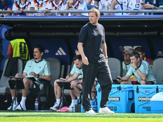 coach Julian Nagelsmann (Germany) Looks on during the FIFA World Cup, WM, Weltmeisterschaft, Fussball 2026 Round Of 32 match between Germany and Paraguay at Boston Stadium on June 29, 2026 in Foxborough, United States. (Photo by Harry Langer DeFodi Images) - *** Coach Julian Nagelsmann of Germany looks on during the 2026 FIFA World Cup Round of 32 match between Germany and Paraguay at Boston Stadium on June 29, 2026, in Foxborough, United States. Photo by Harry Langer, DeFodi Images