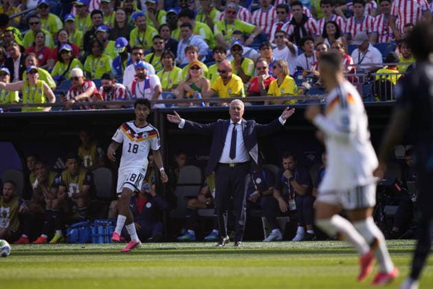 Germany v Paraguay - FIFA World Cup, WM, Weltmeisterschaft, Fussball 2026 - Round of 32 FOXBOROUGH, USA - JUNE 29: Gustavo Alfaro, head coach of Paraguay, reacts during the 2026 FIFA World Cup Round of 32 match between Germany and Paraguay at Boston Stadium (Gillette Stadium) in Foxborough, Massachusetts, United States on June 29, 2026. Jose Hernandez Anadolu Massachusetts United States. Editorial use only. Please get in touch for any other usage.  Copyright: x2026xAnadoluxJosexHernandezx