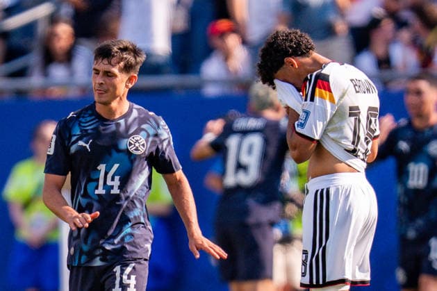FIFA Fussball Weltmeisterschaft 2026, Sechszehntelfinale, Deutschland vs. Paraguay, 29.06.2026, Boston Stadium Tor zum 0:1 durch Julio Enciso Nathaniel Brown (Deutschland) *** 2026 FIFA World Cup, Round of 32, Germany vs. Paraguay, June 29, 2026, Boston Stadium; Goal: 0–1 by Julio Enciso; Nathaniel Brown, Germany Copyright: xBahhoxKarax