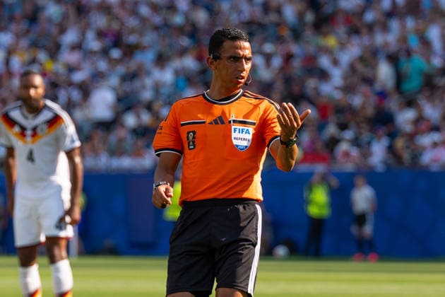 Jalal Jayed (Referee) gestikulierend FIFA World Cup, WM, Weltmeisterschaft, Fussball 2026: Deutschland v Paraguay 29 June 2026, FIFA World Cup 2026: Germany v Paraguay (Round of 32) at Boston Stadium in Foxborough, Massachusetts, USA *** Jalal Jayed, the referee, gesturing during the 2026 FIFA World Cup match between Germany and Paraguay on June 29, 2026; the Round of 32 match between Germany and Paraguay at Boston Stadium in Foxborough, Massachusetts, USA Copyright: HMBxMedia xMarcoxBader