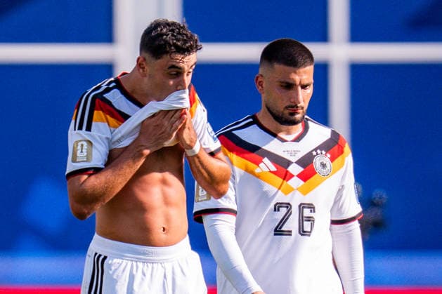 FIFA Fussball Weltmeisterschaft 2026, Sechszehntelfinale, Deutschland vs. Paraguay, 29.06.2026, Boston Stadium Tor zum 0:1 durch Julio Enciso Aleksandar Pavlovic (Deutschland) Deniz Undav (Deutschland) *** 2026 FIFA World Cup, Round of 32, Germany vs. Paraguay, June 29, 2026, Boston Stadium Goal: 0–1 by Julio Enciso Aleksandar Pavlovic (Germany) Deniz Undav (Germany) Copyright: xBahhoxKarax