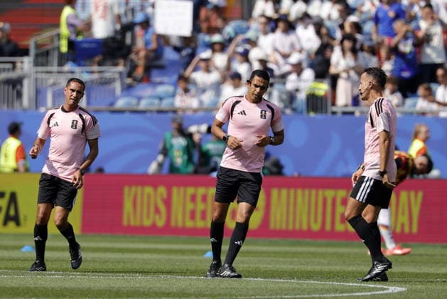 FIFA World Cup, WM, Weltmeisterschaft, Fussball 2026 - Round of 32 - Germany vs Paraguay Referee Jalal Jayed (C) and assistant referees Zakaria Brinsi and Mostafa Akarkad warm up ahead of the FIFA World Cup 2026 Round of 32 match Germany against Paraguay, in Boston, Massachusetts, USA, 29 June 2026. FOXBOROUGH United States  Copyright: xSHAWNxTHEWx
