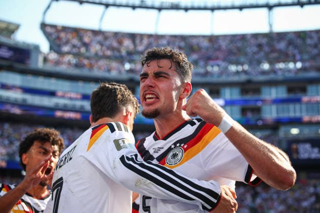 FIFA World Cup, WM, Weltmeisterschaft, Fussball 2026: Germany v Paraguay BOSTON, USA - 29th June 2026: Kai Havertz of Germany celebrates scoring his side s first goal with team mate Aleksandar Pavlovic during the FIFA World Cup 2026 Round of 32 match between Germany and Paraguay at Boston Stadium Boston Boston Stadium United States of America Copyright: xCraigxMercerx xPeakxActionxPhotosx