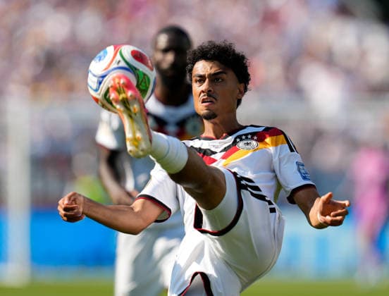 Nathaniel Brown (Deutschland, 18) am Ball. USA, FIFA Weltmeisterschaft, Sechzehntelfinale, Deutschland vs Paraguay, Boston, 29.06.2026 FIFA Weltmeisterschaft, Sechzehntelfinale, Deutschland vs Paraguay, Boston, 29.06.2026 Boston *** Nathaniel Brown Germany, 18 on the ball USA, FIFA World Cup, Round of 32, Germany vs. Paraguay, Boston, June 29, 2026 FIFA World Cup, Round of 32, Germany vs. Paraguay, Boston, June 29, 2026 Boston Copyright: xEibner-Pressefoto ScottxColemanx EP_SCN
