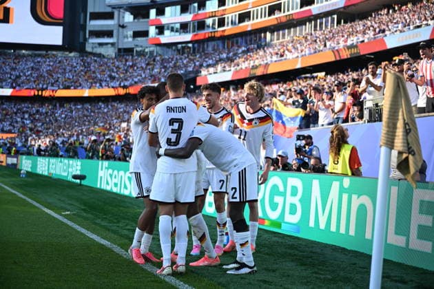 Germany v Paraguay - FIFA World Cup, WM, Weltmeisterschaft, Fussball 2026 - Round of 32 FOXBOROUGH, USA - JUNE 29: Jonathan Tah of Germany celebrates with teammates after scoring a goal, which was disallowed by the VAR, during the 2026 FIFA World Cup Round of 32 match between Germany and Paraguay at Boston Stadium (Gillette Stadium) in Foxborough, Massachusetts, United States on June 29, 2026. Abdulhamid Hosbas Anadolu Massachusetts United States. Editorial use only. Please get in touch for any other usage.  Copyright: x2026xAnadoluxAbdulhamidxHosbasx