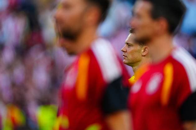 Manuel Neuer of Germany dejected at full time after defeat to Paraguay in a penalty shootout Germany v Paraguay, 2026 FIFA World Cup, WM, Weltmeisterschaft, Fussball Round of 32, Football, Boston Stadium, Foxborough, Massachusetts, USA - 29 Jun 2026Foxborough Boston Stadium Massachusetts (MA) United States of America  Copyright: xJavierxGarcia Shutterstockx 16969211cr