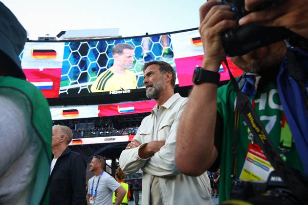 FIFA World Cup, WM, Weltmeisterschaft, Fussball 2026: Germany v Paraguay BOSTON, USA - 29th June 2026: Jurgen Klopp looks on during the penalty shoot-out during the FIFA World Cup 2026 Round of 32 match between Germany and Paraguay at Boston Stadium Boston Boston Stadium United States of America Copyright: xCraigxMercerx xPeakxActionxPhotosx