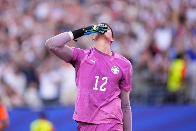 Germany v Paraguay: Round Of 32 - FIFA World Cup, WM, Weltmeisterschaft, Fussball 2026 Orlando Gill of Paraguay celebrates after saving a penalty during the penalty shootout during the FIFA World Cup 2026 Round Of 32 match between Germany and Paraguay at Boston Stadium on June 29, 2026 in Foxborough, Massachusetts. Foxborough MA United States  Copyright: xJosexBretonx originalFilename:bretonhernandez-germanyv260629_nptvB.jpg