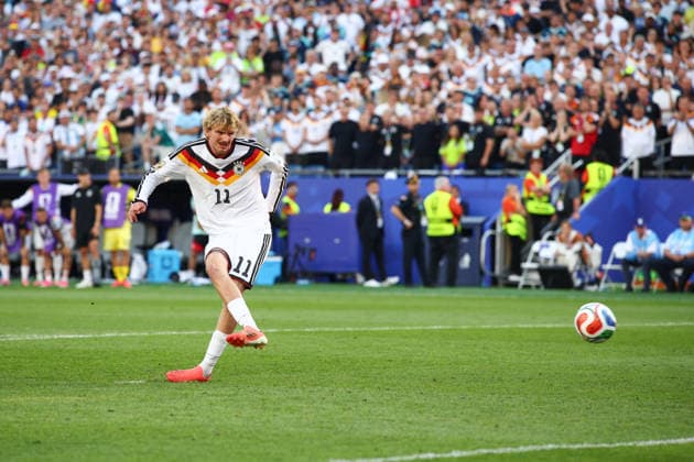 FIFA World Cup, WM, Weltmeisterschaft, Fussball 2026: Germany v Paraguay BOSTON, USA - 29th June 2026: Nick Woltemade of Germany misses his penalty in the shoot-out during the FIFA World Cup 2026 Round of 32 match between Germany and Paraguay at Boston Stadium Boston Boston Stadium United States of America Copyright: xCraigxMercerx xPeakxActionxPhotosx