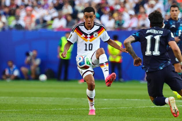 Jamal Musiala of Germany controls the ball during the FIFA World Cup, WM, Weltmeisterschaft, Fussball 2026 last 32 match between Germany and Paraguay at Gillette Stadium, Boston, USA on 29 June 2026. Copyright: xPeterxDovganx 45200056