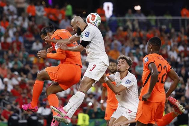 MONTERREY - (lr) Virgil van Dijk for the Netherlands, Noussair Mazraoui for Morocco during the 2026 FIFA World Cup, WM, Weltmeisterschaft, Fussball knockout phase match between the Netherlands and Morocco at Monterrey Stadium on June 29, 2026, in Monterrey, Mexico. ROBIN VAN LONKHUIJSEN ANP FIFA World Cup 2026 - round of 32 2026 xVIxANPxSportx xxANPxIVx 562416255 originalFilename: 562416255.jpg