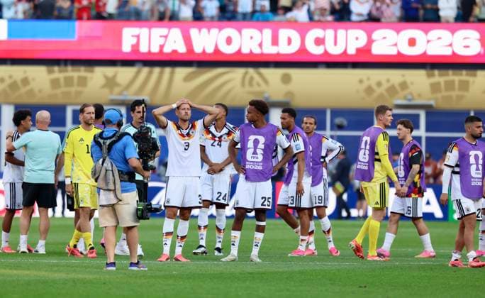 FOXBOROUGH, MASSACHUSETTS - JUNE 29: Players of Germany look dejected during the FIFA World Cup, WM, Weltmeisterschaft, Fussball 2026 Round of 32 match between Germany and Paraguay at Boston Stadium on June 29, 2026 in Foxborough, Massachusetts.  Copyright: xVCGx 111651322435