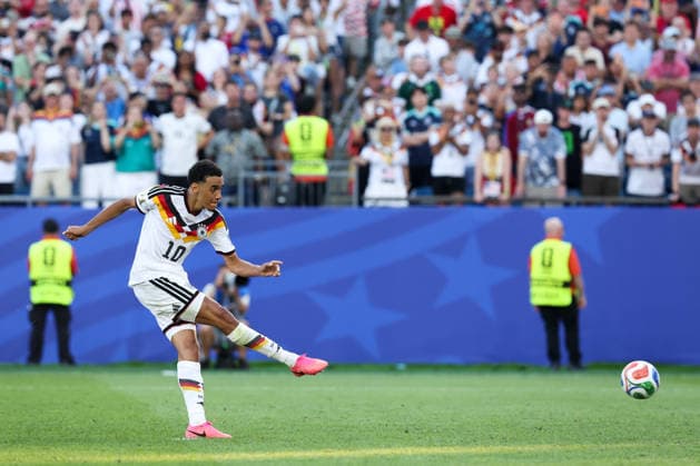 FOXBOROUGH, MASSACHUSETTS - JUNE 29: Jamal Musiala of Germany scores a penalty during the FIFA World Cup, WM, Weltmeisterschaft, Fussball 2026 Round of 32 match between Germany and Paraguay at Boston Stadium on June 29, 2026 in Foxborough, Massachusetts.  Copyright: xWuxZhizhaox 111651327726
