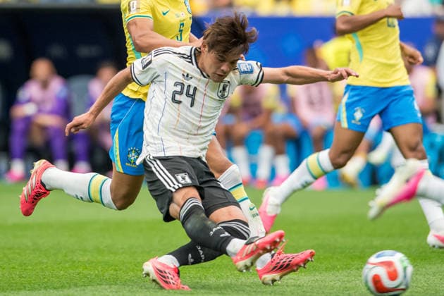 June 29, 2026: Japan midfielder Kaishu Sano (24) scores a goal during a FIFA World Cup, WM, Weltmeisterschaft, Fussball Round of 32 match between Brazil and Japan in Houston, TX. .. CSM - ZUMAc04_ 20260629_zma_c04_154 Copyright: xTraskxSmithx