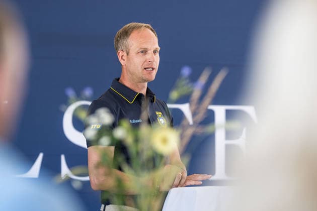 260630 Forbundskapten Henrik Ankarcrona under en pressträff med ridsportstävlingen Falsterbo Horse Show den 30 juni 2026 i Falsterbo. *** June 30, 2026: National Team Coach Henrik Ankarcrona during a press conference at the Falsterbo Horse Show on June 30, 2026, in Falsterbo  Copyright: CHRISTOFFERxBORGxMATTISSON BB260630CB026