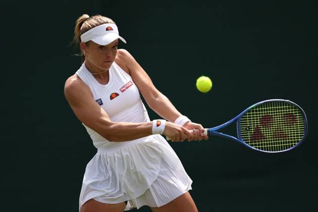 Katie Swan during her first round match Wimbledon Tennis Championships, Day 2, The All England Lawn Tennis and Croquet Club, London, UK - 30 Jun 2026London The All England Lawn Tennis and United Kingdom  Copyright: xEllaxLing Shutterstockx 16964204a