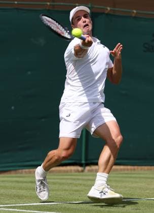 Arthur Fery during his first round match Wimbledon Tennis Championships, Day 2, The All England Lawn Tennis and Croquet Club, London, UK - 30 Jun 2026London The All England Lawn Tennis and United Kingdom  Copyright: xKieranxMcManus Shutterstockx 16964203cm