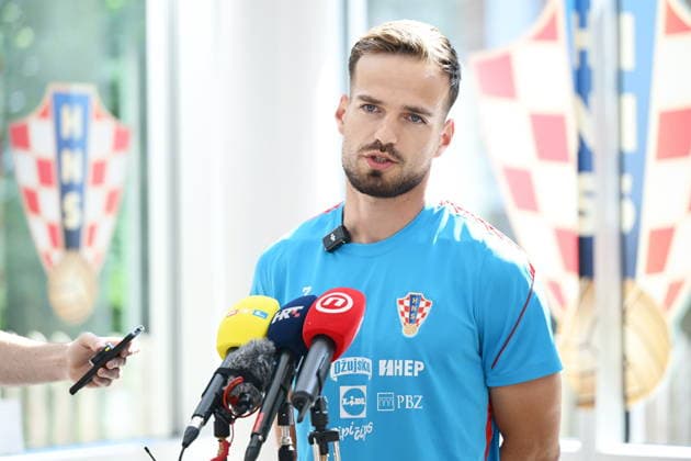 USA, Alexandria, 300626. The last press conference, PK, Pressekonferenz of the Croatian national football team at the training center of the World Cup base camp, located at the Episcopal Gymnasium. In the photo: Marin Pongracic. Photo: Boris Kovacev CROPIX Copyright: xxBorisxKovacevx press_reprezentacija5-300626