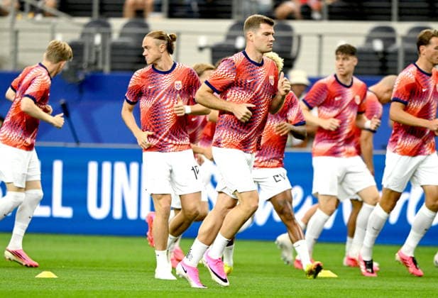 FIFA World Cup, WM, Weltmeisterschaft, Fussball 2026 - Round of 32 - Ivory Coast vs Norway Norway players warm up before the FIFA World Cup 2026 Round of 32 match Ivory Coast against Norway, in Dallas, USA, 30 June 2026. DALLAS United States  Copyright: xALBERTxPENAx
