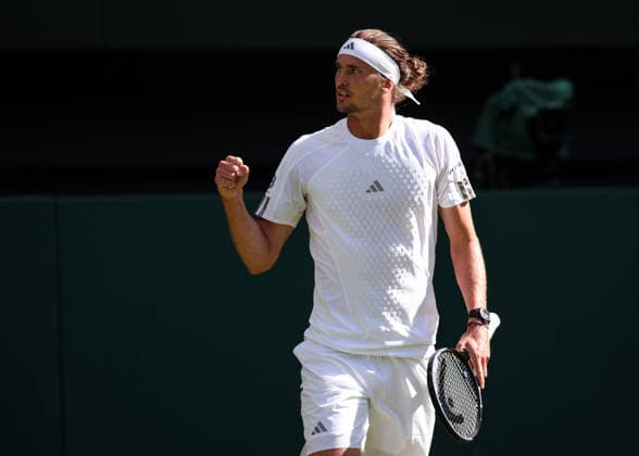 Alexander Zverev (GER) macht die Faust und jubelt,Jubel, Emotion Herren Einzel, Men s Singles Tennis - Wimbledon 2026 - Grand Slam ITF ATP, Tennis Herren WTA, Tennis Damen - AELTC - London - - Great Britain - 30 June 2026. *** Alexander Zverev (GER) pumps his fist and celebrates; Cheers, Emotion; Men s Singles; Men s Singles Tennis; Wimbledon 2026; Grand Slam; ITF; ATP; WTA; AELTC; London; Great Britain; June 30, 2026 Copyright: xJuergenxHasenkopfx